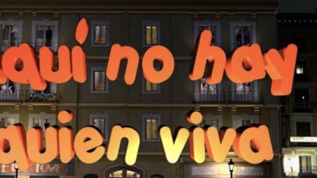 Cartel promocional de 'Aquí no hay quien viva'.