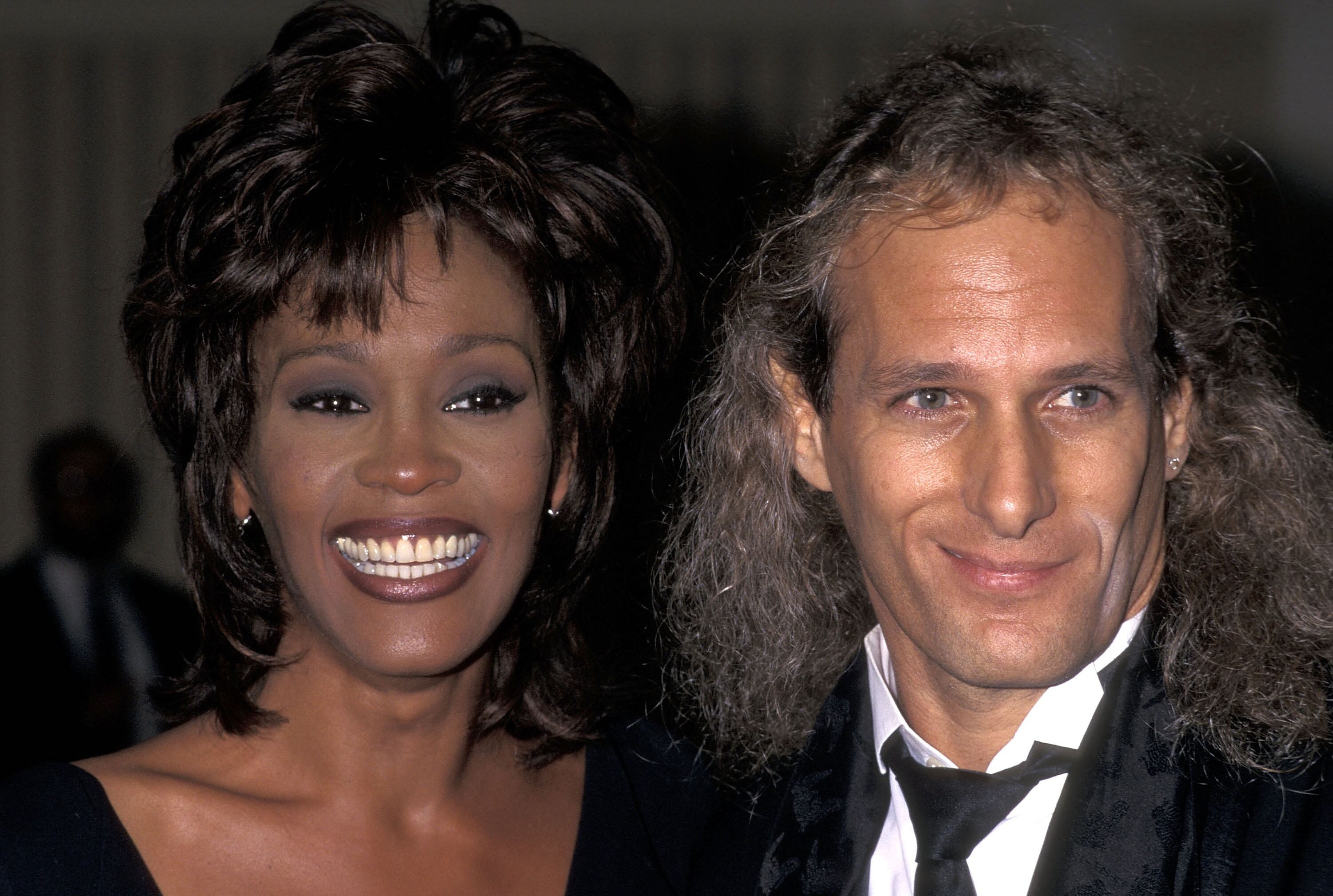 Whitney Houston y Michael Bolton en Nueva York en 1995.