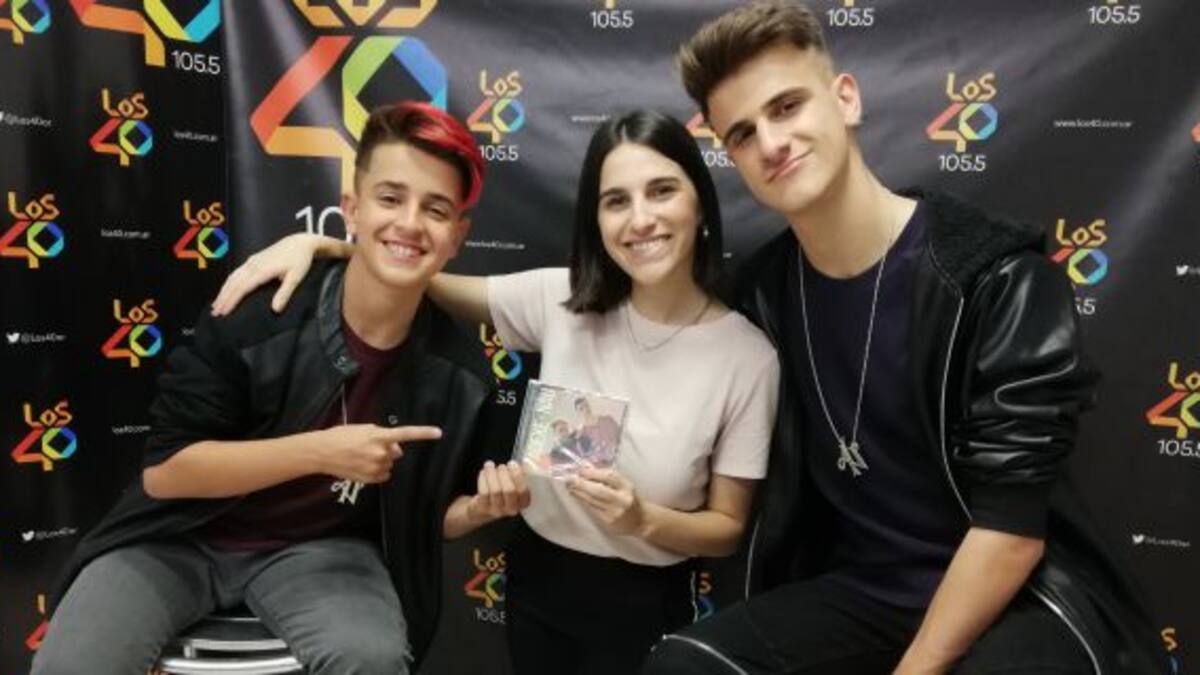 ¡Adexe y Nau en LOS40!