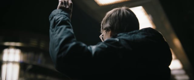 Paul Dano caracterizado como Engima en una escena del tráiler de &#039;The Batman&#039;