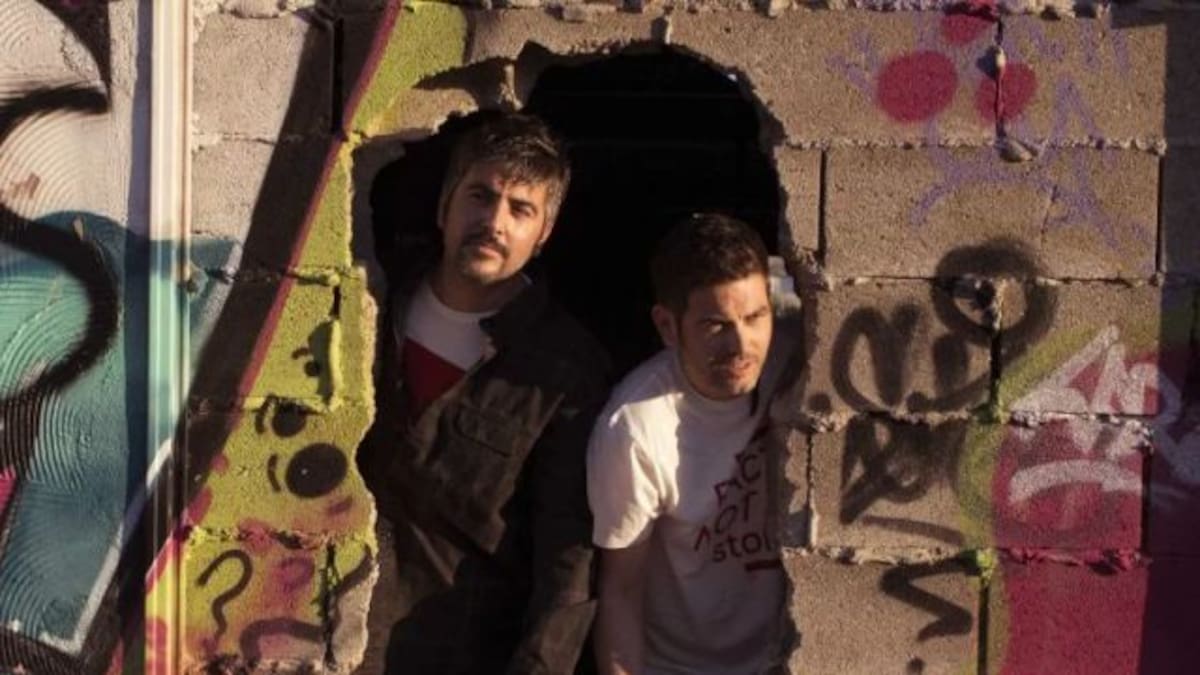 El baño de nostalgia de Estopa con un vídeo de hace 22 años