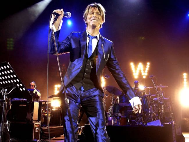 David Bowie en concierto, en el Hammersmith Appollo de Londres.