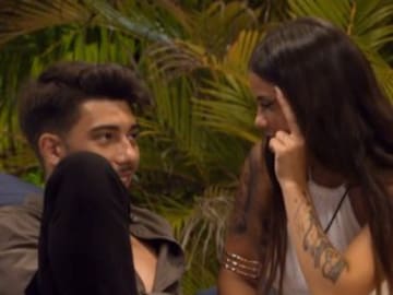 Marina sobre Álex en ‘La isla de las tentaciones’: “Me produce asco ver sus continuos actos de menear el rabo”