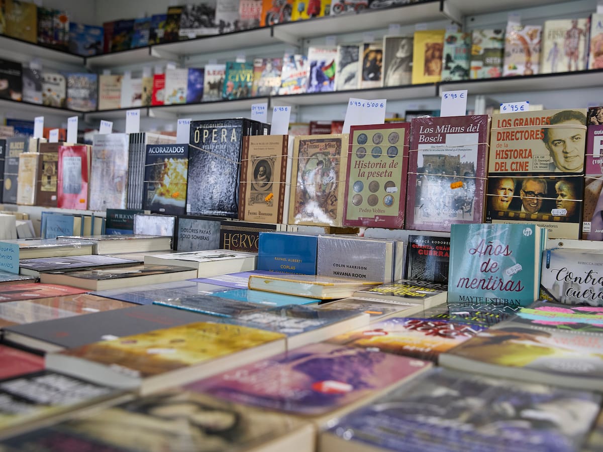 ¿Quién firma hoy, 3 de junio, en la Feria del libro de Madrid? Horarios, autores y casetas