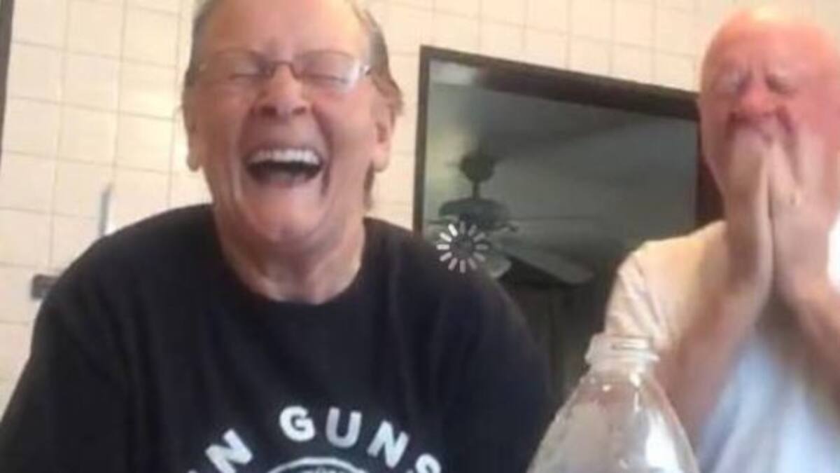 ¡Una genia! La abuela que engañó a todos con un truco de magia
