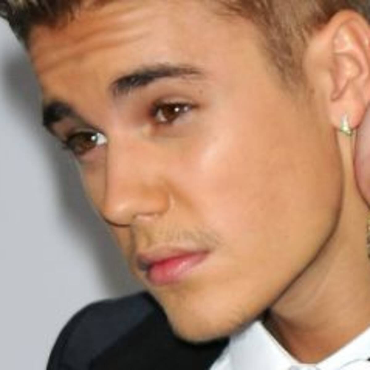 ¿Por qué Justin Bieber anda sin dinero?
