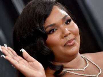 Lizzo bromea con una colaboración con Harry Styles y acaba confirmando a Cardi B