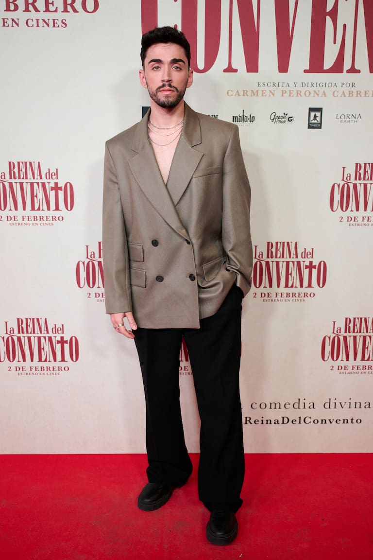 Álex Márquez en la premiere de &#039;La Reina Del Convento&#039;