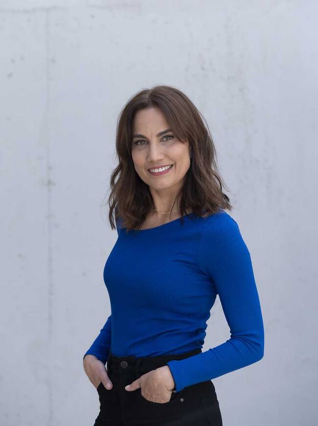 Toni Acosta es Clara Rojo en '4 estrellas'