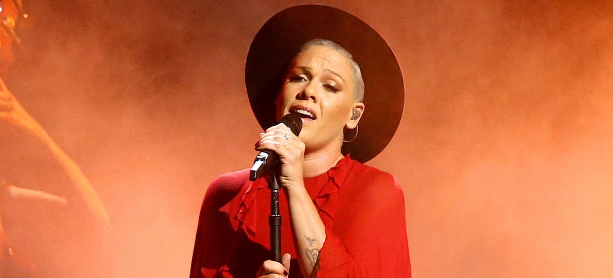 Pink en los CMA Awards en 2019