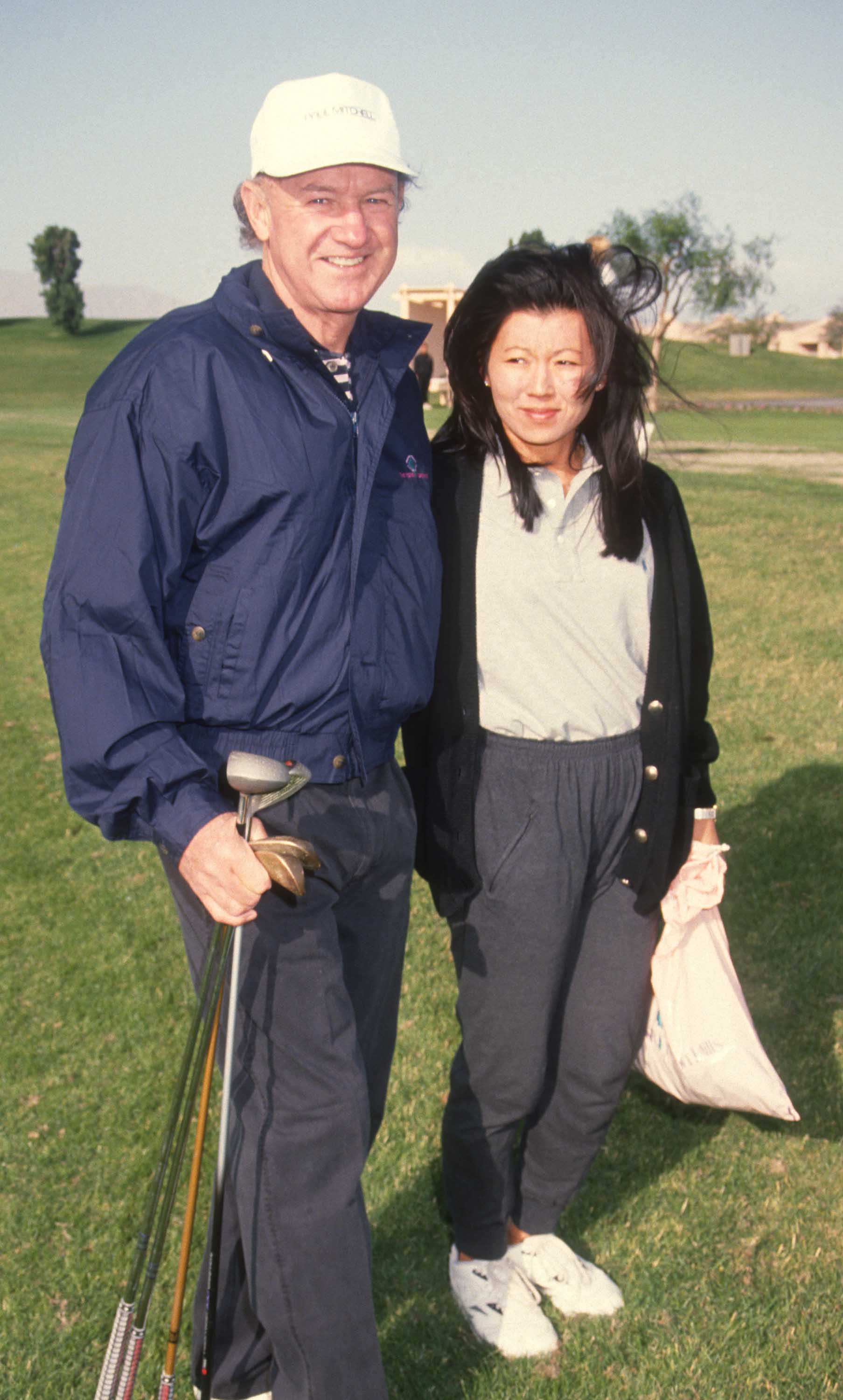 Gene Hackman y Betsy Arakawa, en California, recién casados en 1991.