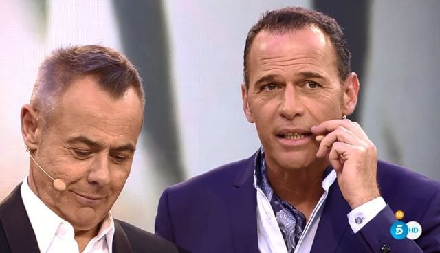 Jordi da a Carlos la noticia de su nuevo programa