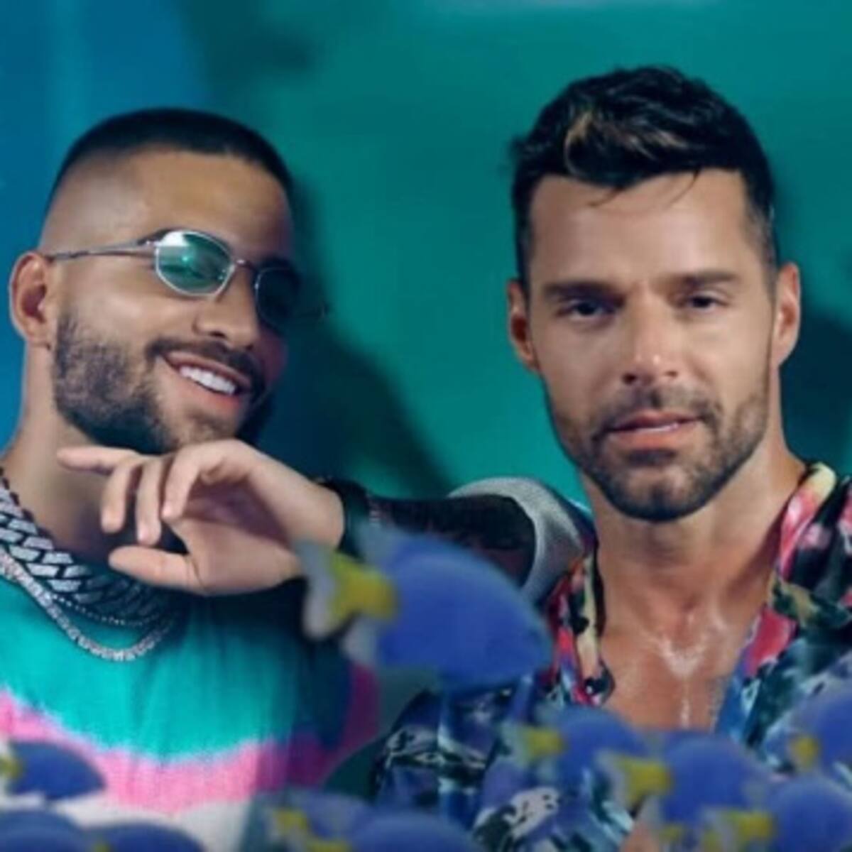 Maluma y Ricky Martin en 'No se me quita'