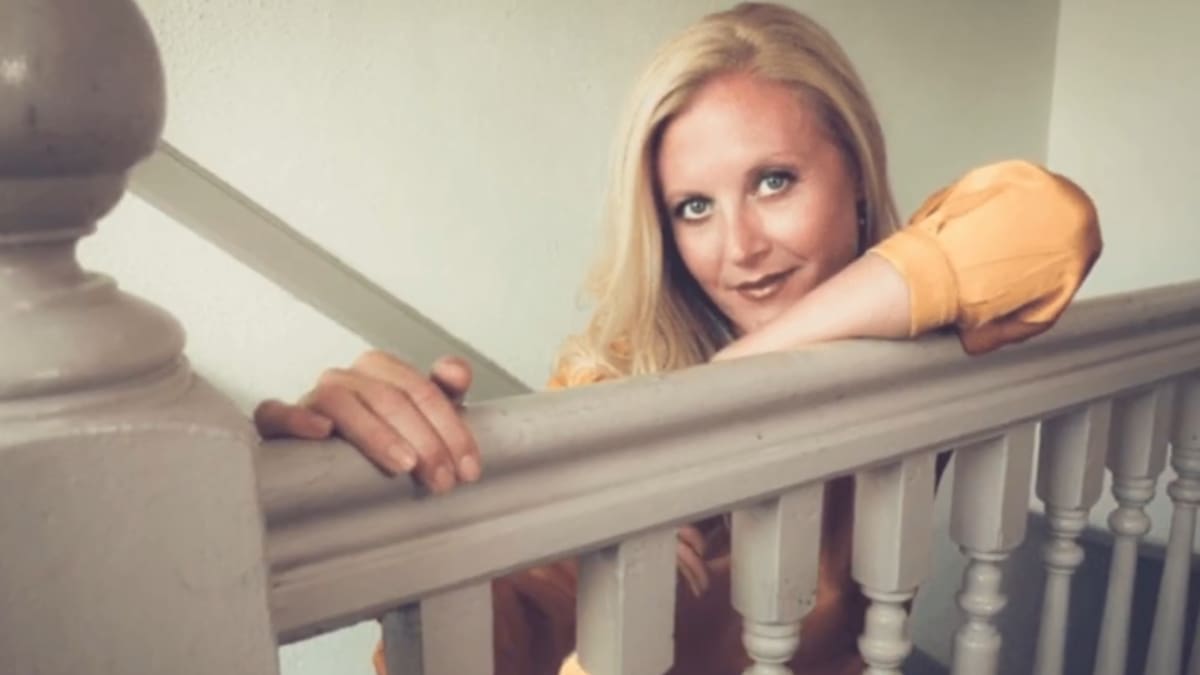 Muere a los 51 años Carrie Anne Fleming, actriz de 'Supernatural'