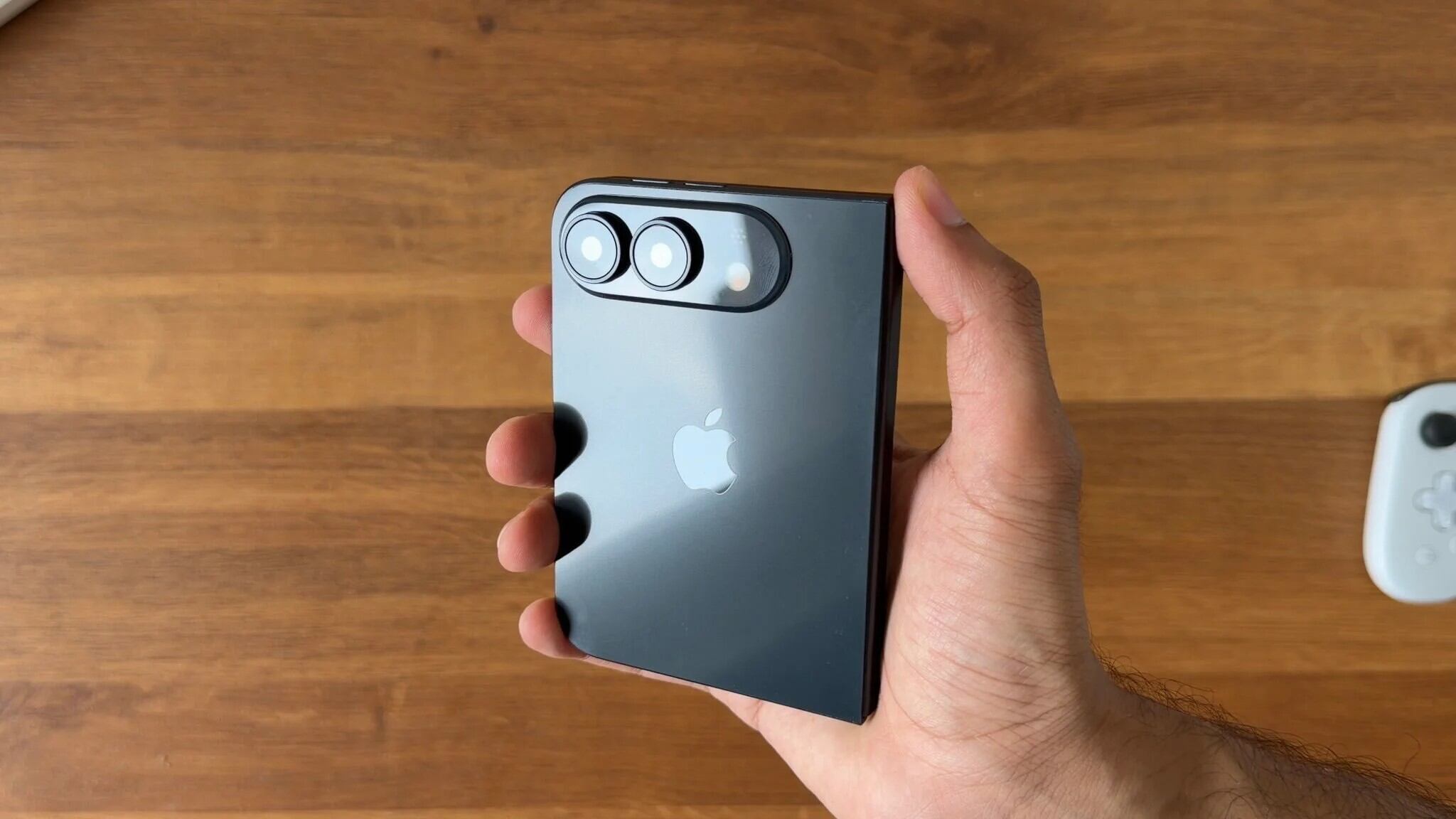 iPhone Ultra