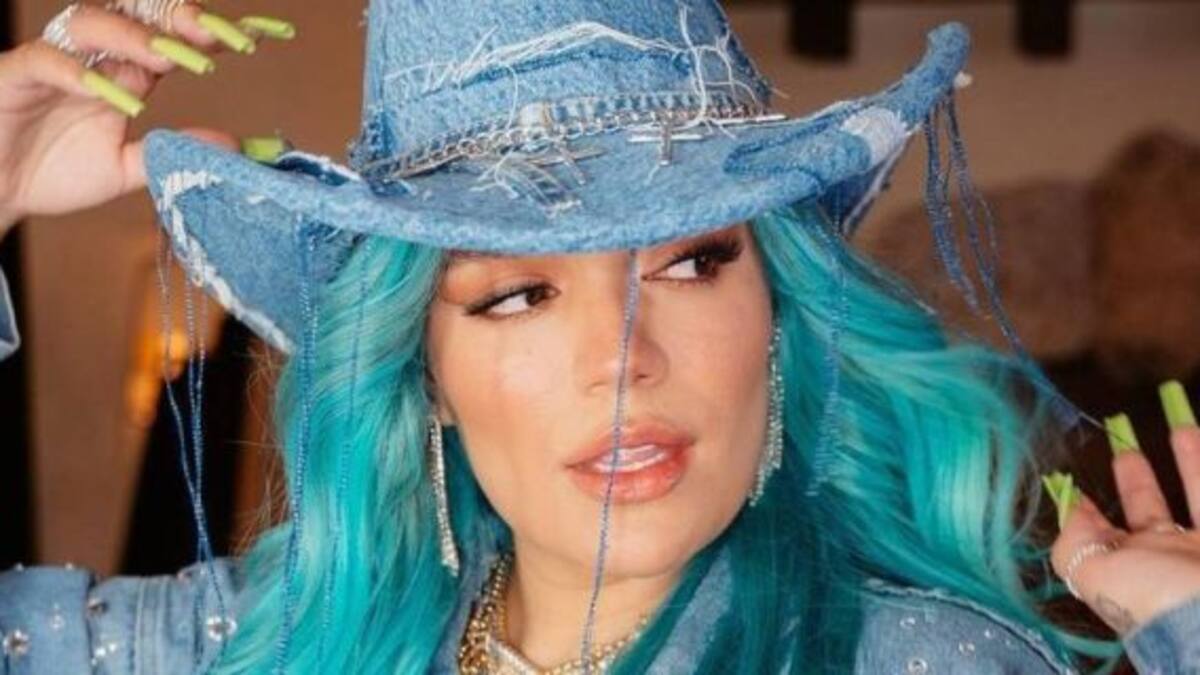 Karol G anuncia su nuevo álbum con un video muy especial