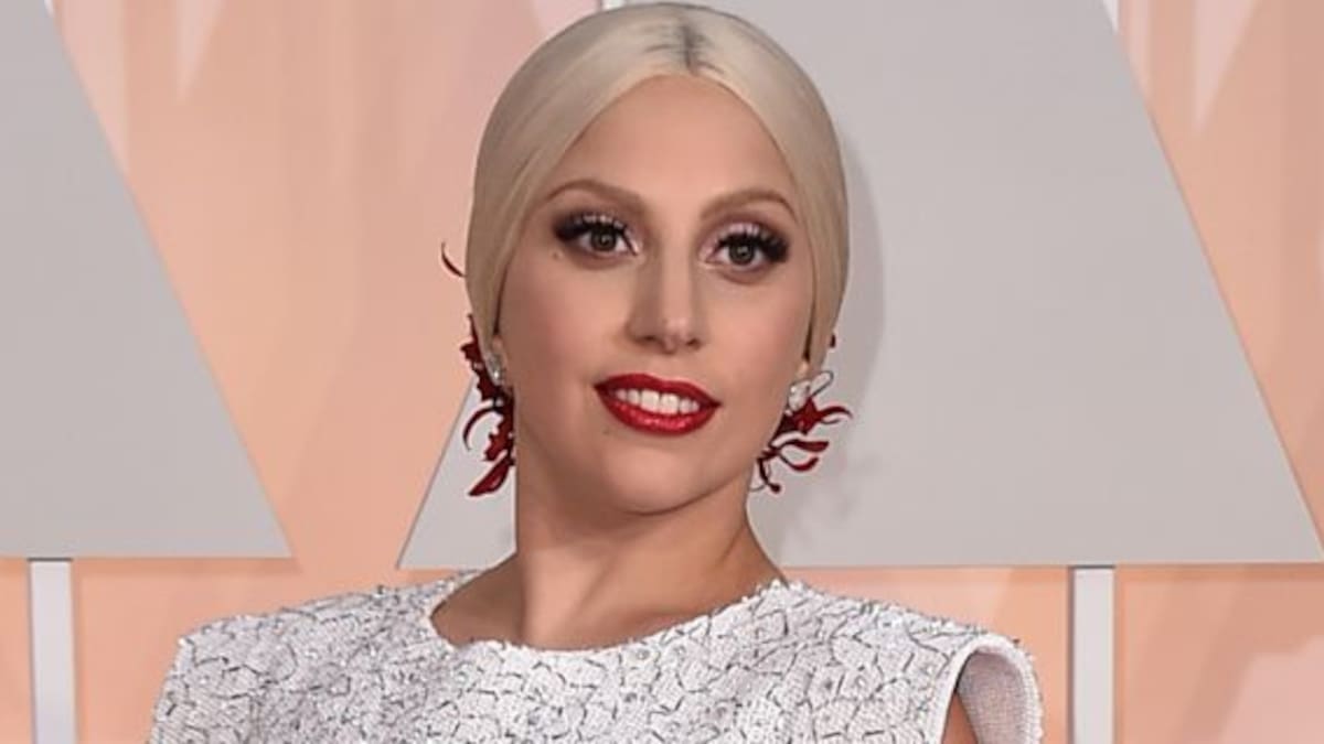 Lady Gaga negó el embarazo