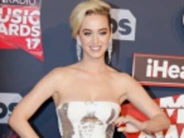 Katy Perry quiere hacer las paces con Taylor Swift