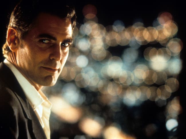 George Clooney en una escena de la película "Out Of Sight" (1998) - Universal/Getty Images