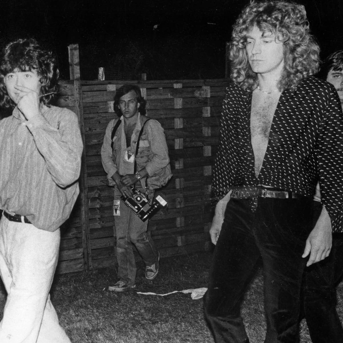 El histórico concierto de Led Zeppelin que batió récords también por la camiseta más rara del mundo valorada en 10.000 dólares