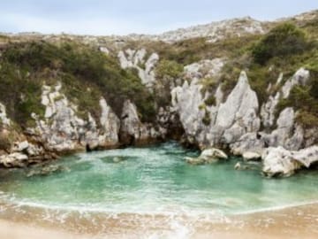 La playa más pequeña del mundo está en España y no tiene salida la mar