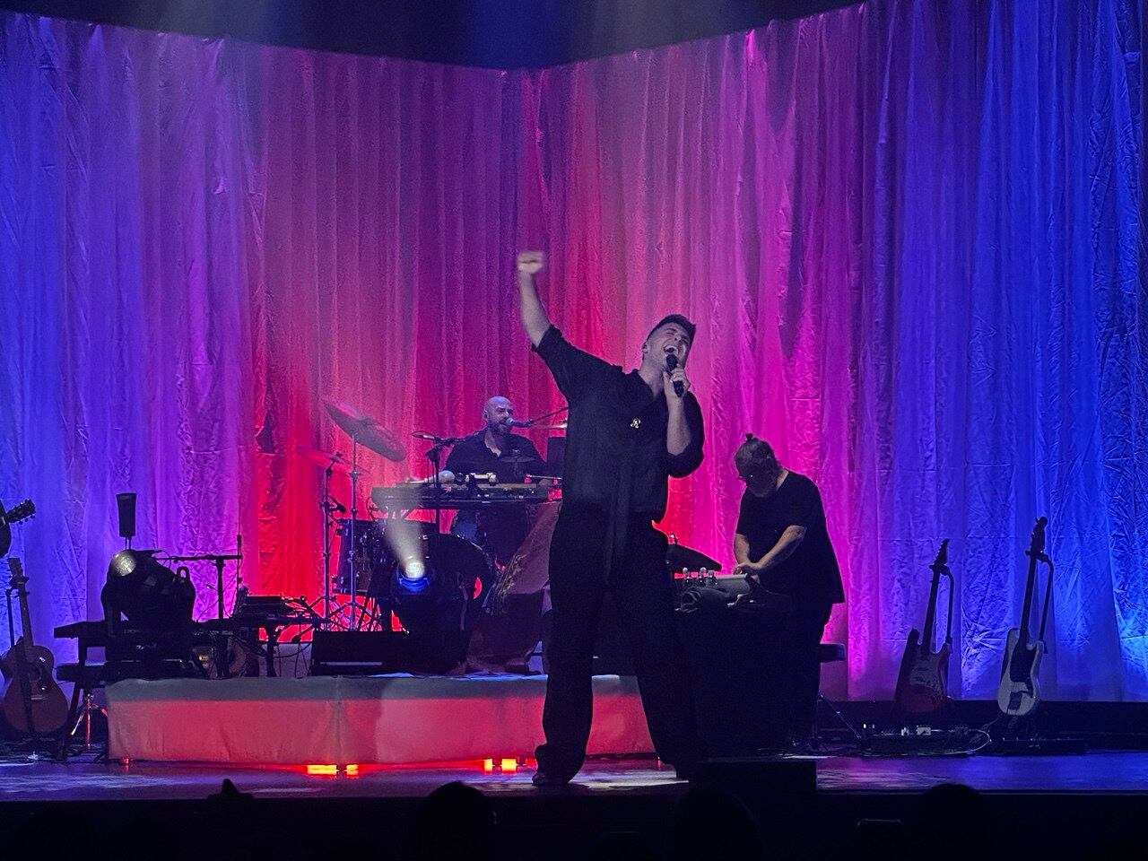 Juanjo Bona en su concierto en Madrid. / LOS40