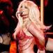 ¡El casi topless de Britney Spears en vivo!
