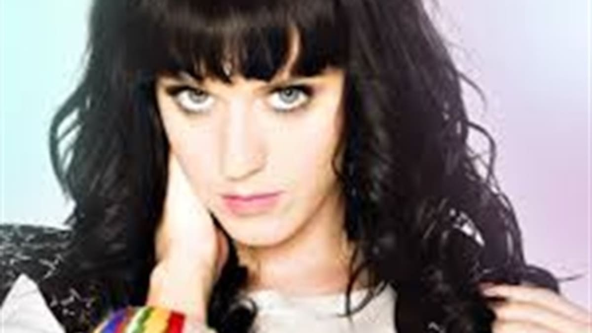 Katy Perry cerrará el iTunes Festival 2013