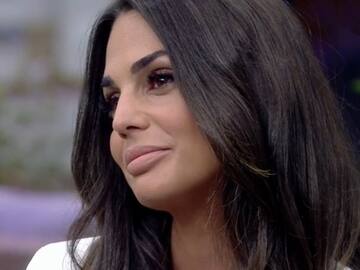 ‘Secret Story’: Cynthia se derrumba al ver y leer la carta de su novio