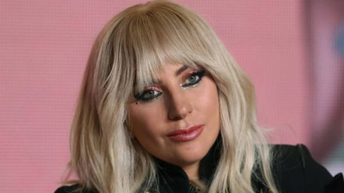 Lady Gaga no tiene ningún problema en mostrar sus estrías