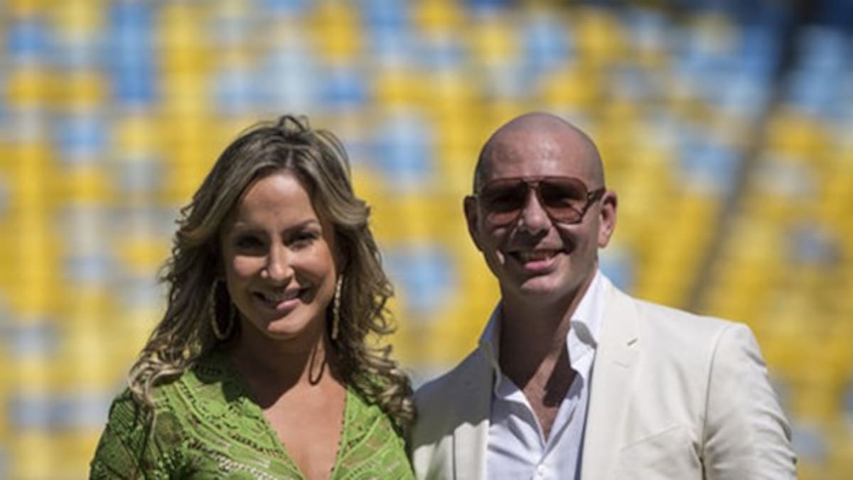 Pitbull y JLo cantarán la canción del Mundial Brasil 2014