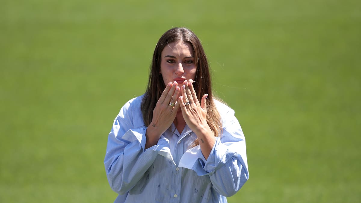 Alexia Putellas se despide del Barça al ritmo de Rosalía y 'Magnolias': el adiós más emotivo de una leyenda azulgrana