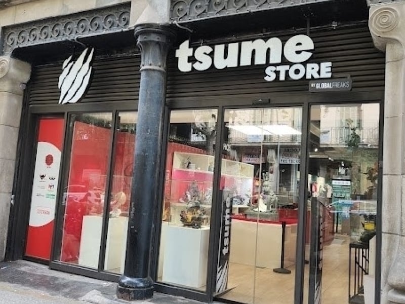 Tsume Store / Global Freaks