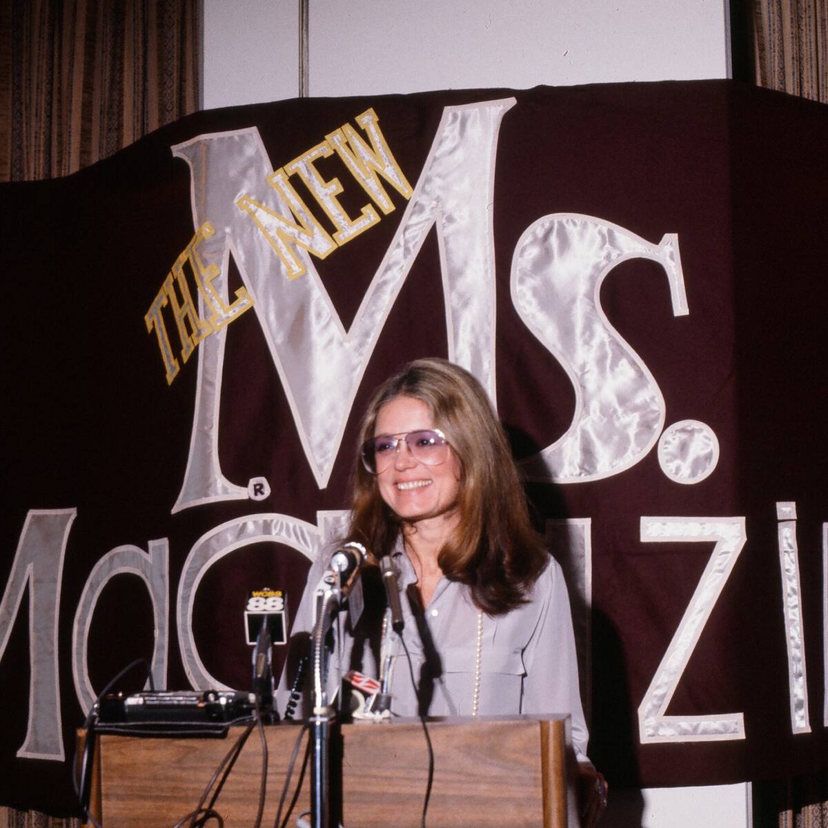 Muere Gloria Steinem, escritora periodista y referente del feminismo, a los 92 años