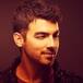 ¡Joe Jonas confesó cómo fue su primera vez!