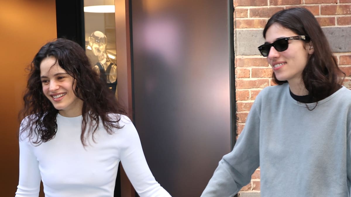 Segunda noche de Rosalía en Nueva York: De Marcello Hernández en el confesionario a las dedicatorias a su novia y a Patti Smith