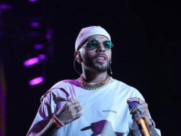 Rauw Alejandro responde a la tiradera de Jhay Cortez con una canción dura : ‘Hunter’