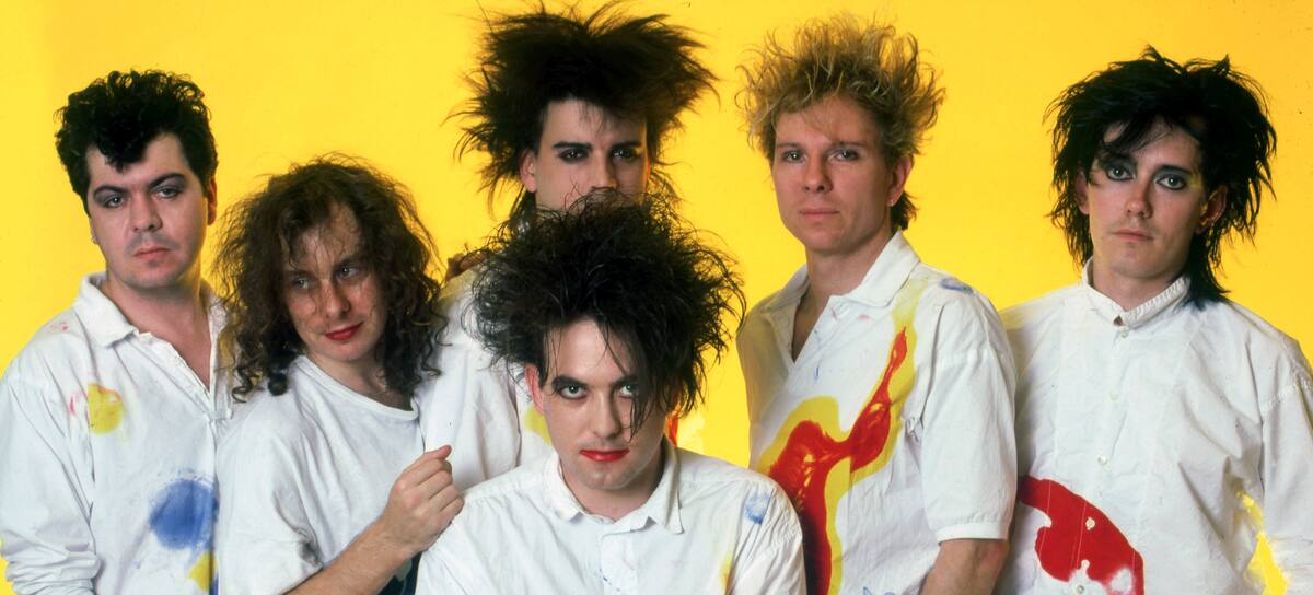 The Cure durante un concierto en Detroit en 1987.
