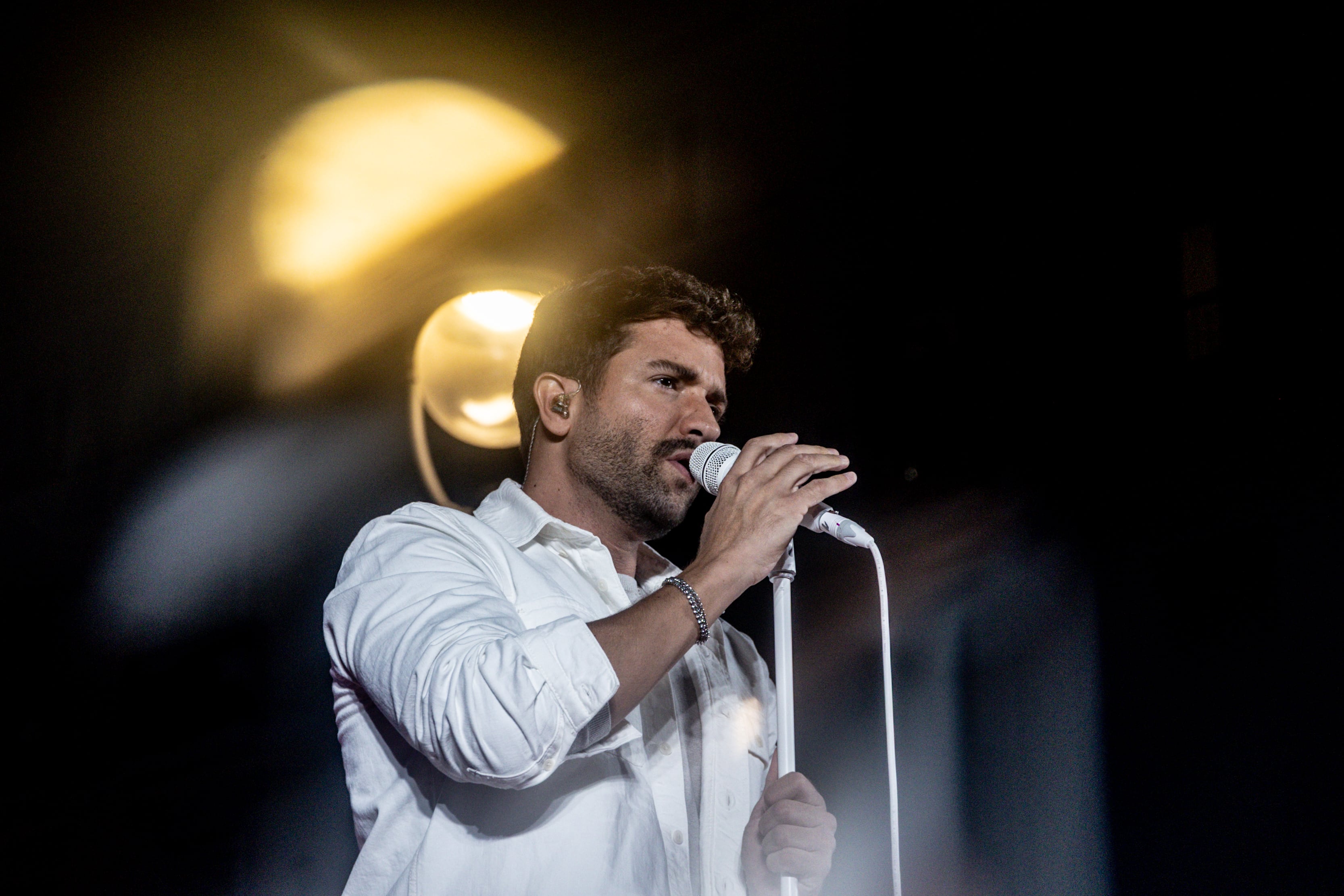 Pablo Alborán se reencuentra con su público en la Puerta del Sol de Madrid