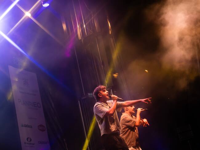 Los hermanos Gutiérrez son expertos en eso de animar fiestas, pero es que en esta Adexe & Nau se unieron a la que ya había montada// Antonio Luna