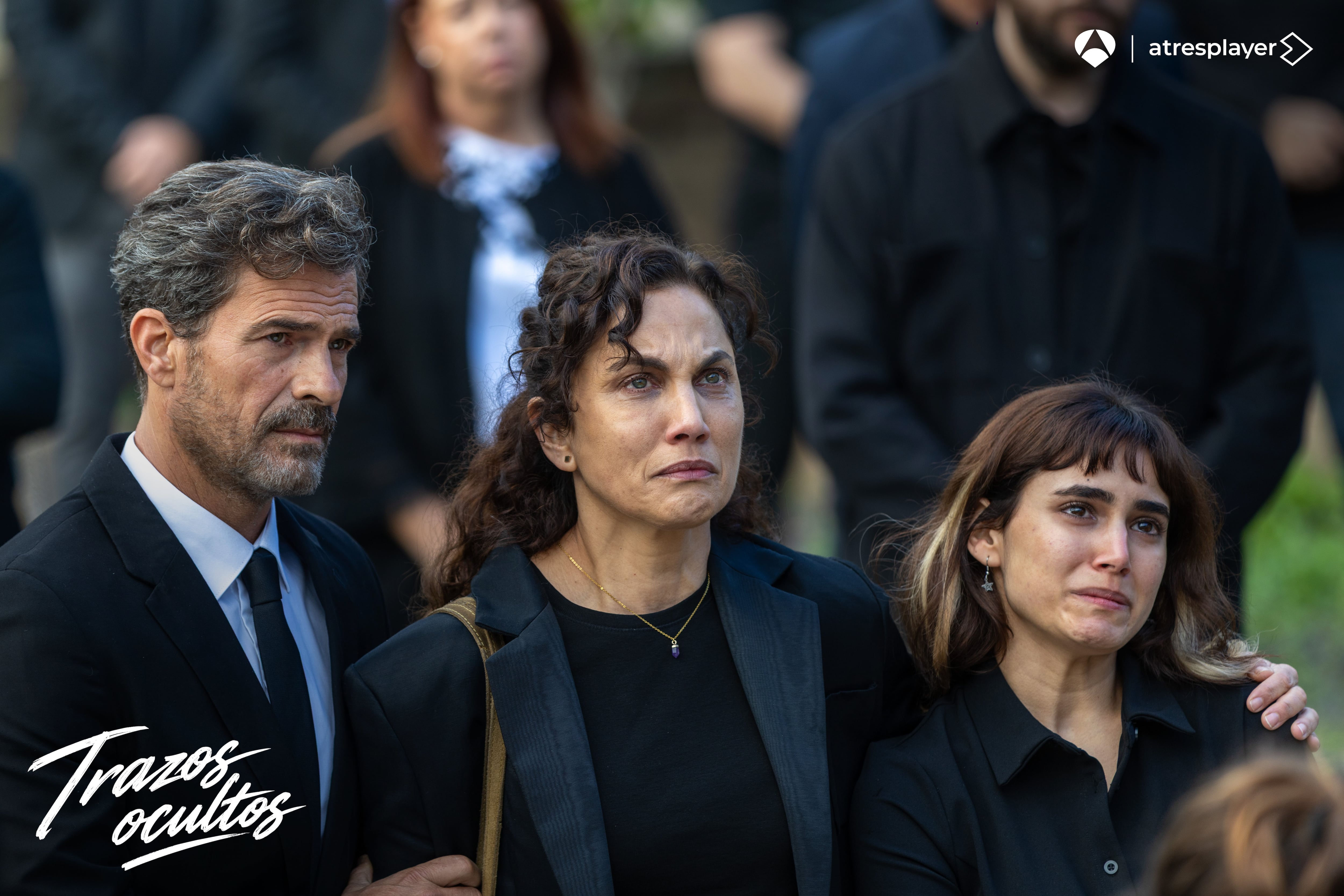 Rodolfo Sancho, Toni Acosta y Mara Reina en 'Trazos ocultos'