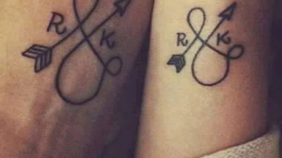 Estos son los tatuajes perfectos para hacertelos en pareja