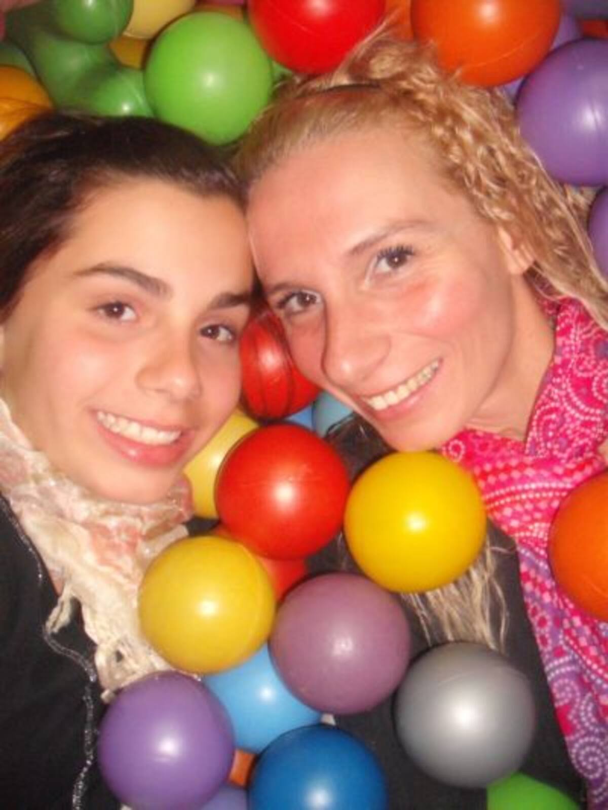 Guadalupe y Patricia en el pelotero