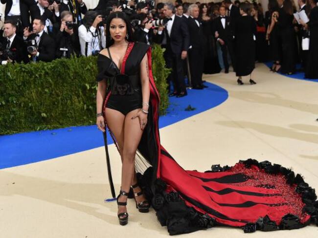 Nicki Minaj de H&M en la gala del MET 2017.