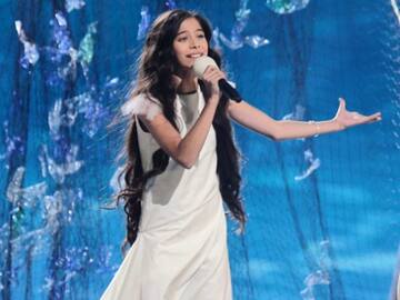 EUROVISIÓN JUNIOR 2019: ASÍ FUE LA ACTUACIÓN DE MELANI QUE DEFINIERON COMO “DE OTRO PLANETA”
