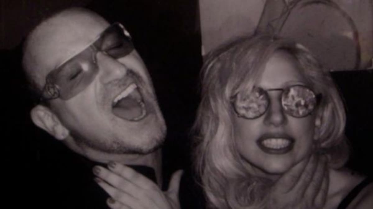 Lady Gaga cantó junto a U2