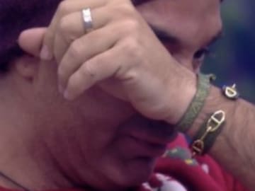 ‘Secret Story’: Luis Rollán, devastado por un tuit que descubría su traición en el programa: “Me ha partido”