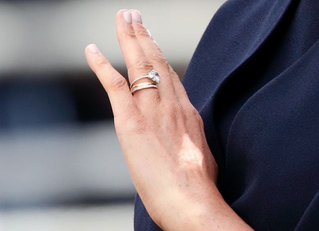 Detalle de los anillos de Markle