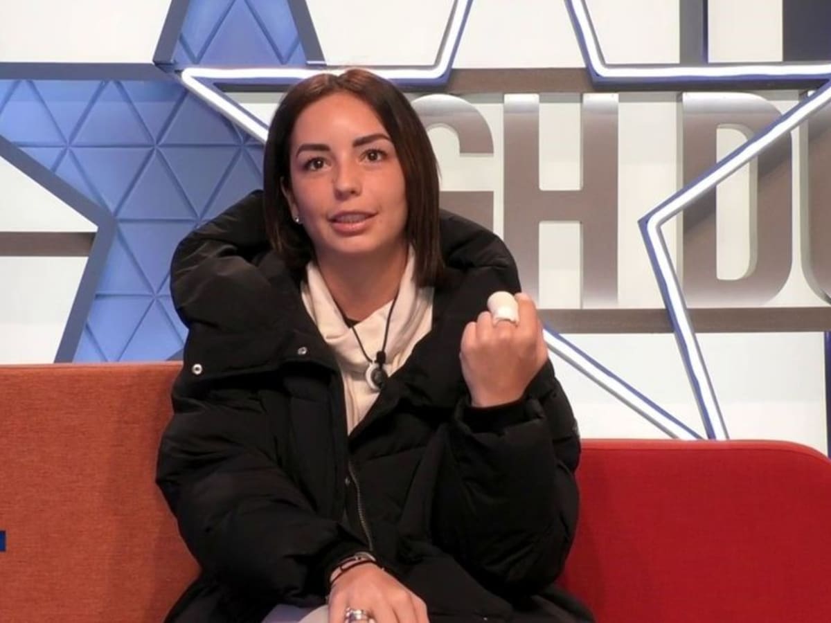 Anita Williams muestra su dedo, en parte amputado, tras el accidente en 'GH Dúo'