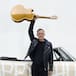 Bryan Adams: “Me estás haciendo sonar como un hippy de verdad”